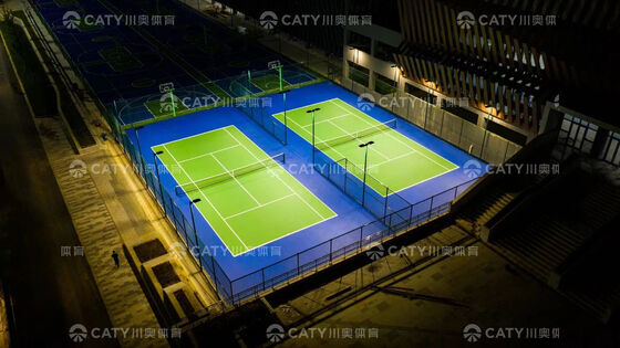 Hệ thống sân vận động bán sản xuất với tỷ lệ hấp thụ cú sốc > 53%, chống tia cực tím và dễ cài đặt để sử dụng nhiều môn thể thao